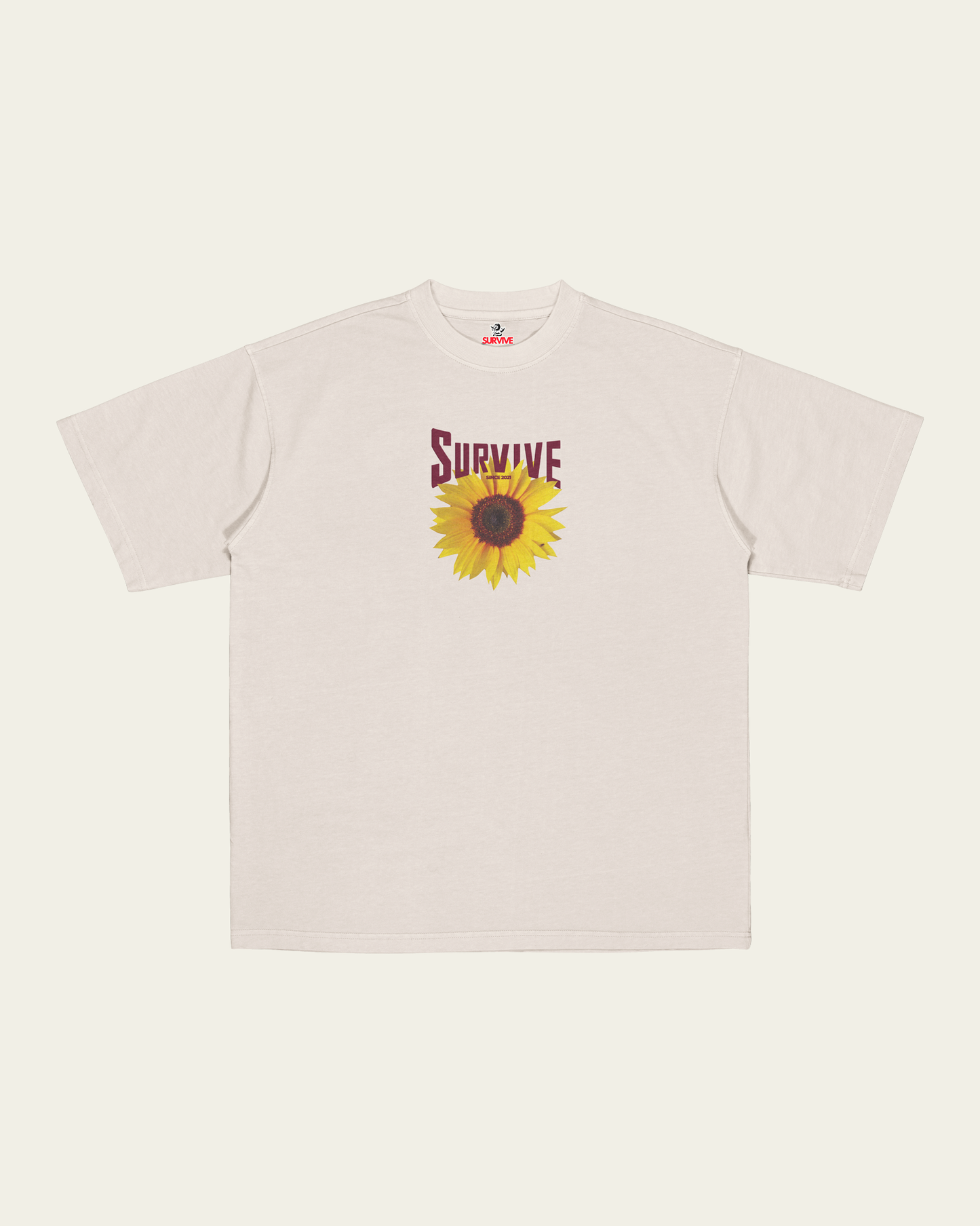 T-SHIRT IVORY OVERSIZED FLOR DE ESTUFA