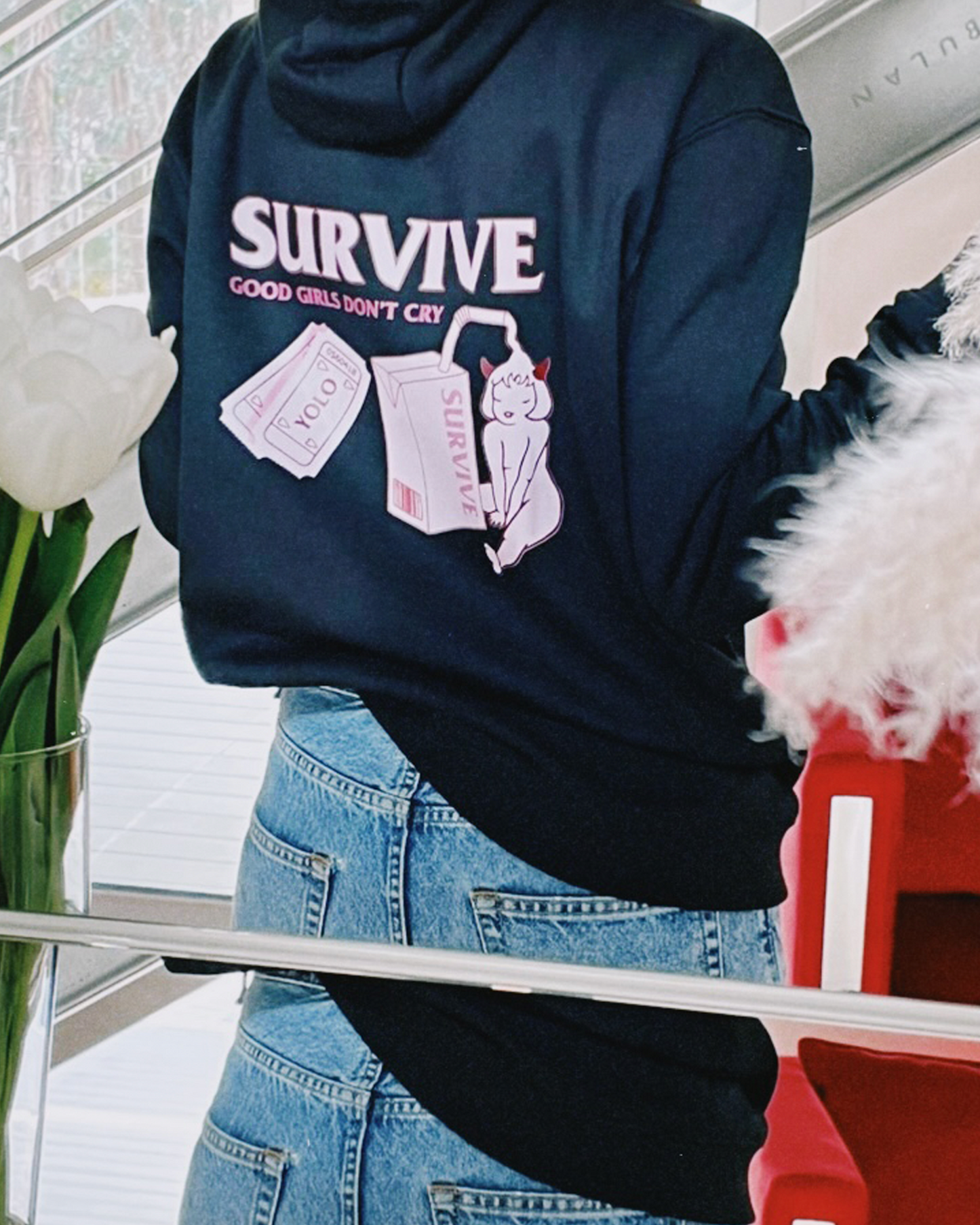 HOODIE PRETA YOLO