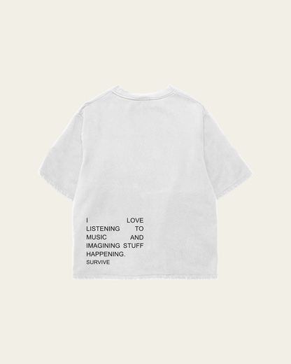 T-SHIRT BRANCA OVERSIZED CROPPED MUSIC DOESN'T BREAK MY HEART