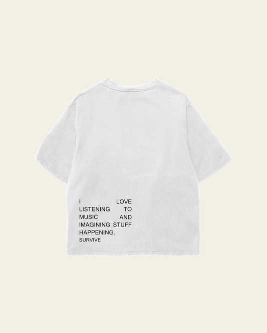 T-SHIRT BRANCA OVERSIZED CROPPED MUSIC DOESN'T BREAK MY HEART